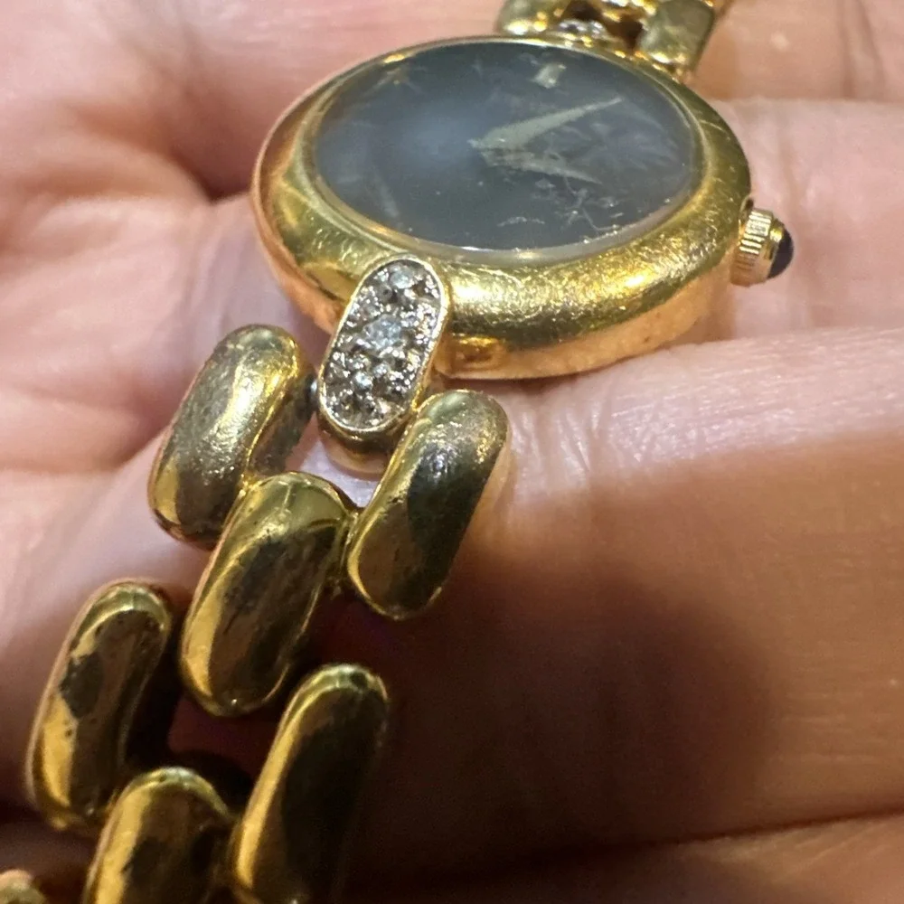 Working VTG Seiko Women's Watch 1N00-1099 20mm‎ Gold Tone Fit 7in - Broken Hook